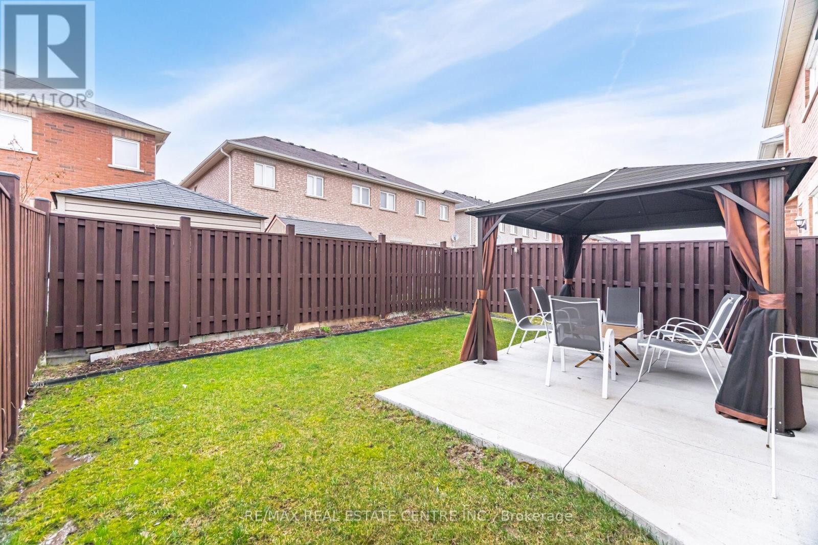 Upper Floor Only - 36 Callalily Road, Brampton, Ontario  L7A 0M2 - Photo 41 - W12208618