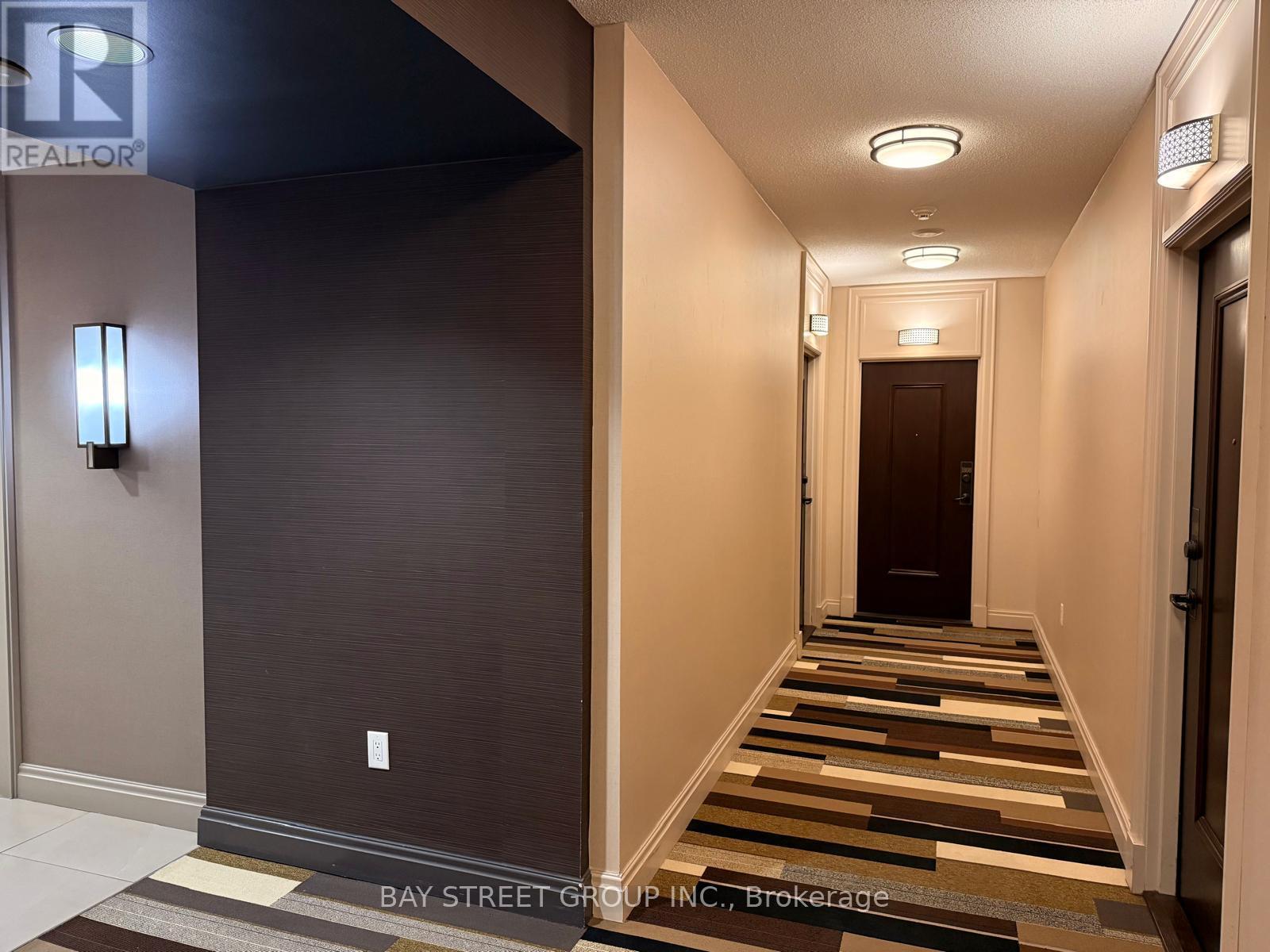 1807 - 385 Prince Of Wales Drive, Mississauga, Ontario  L5B 0C6 - Photo 7 - W12208620