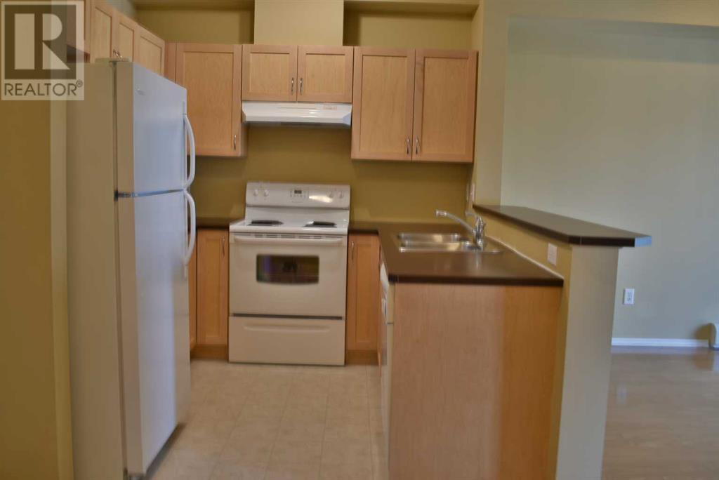 8308, 70 Panamount Drive Nw, Calgary, Alberta  T3K 5Z1 - Photo 3 - A2229524