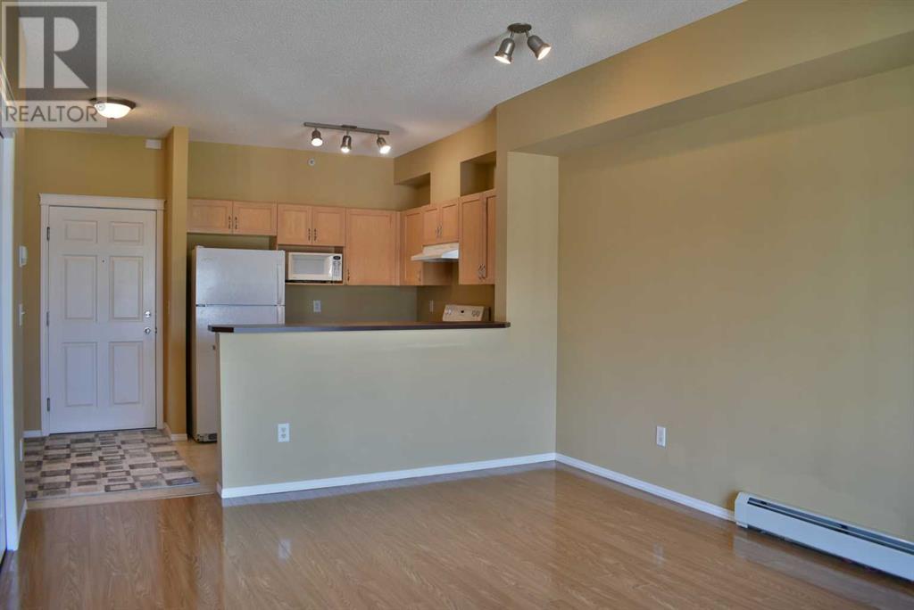8308, 70 Panamount Drive Nw, Calgary, Alberta  T3K 5Z1 - Photo 6 - A2229524