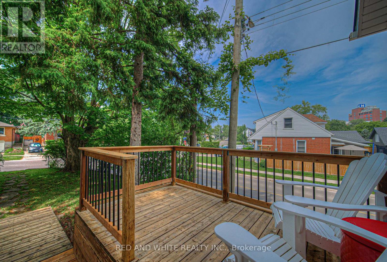 94 South Drive S, Kitchener, Ontario  N2M 4B7 - Photo 5 - X12208593