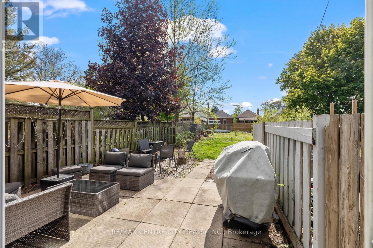 29 Hume Street, London East, Ontario  N5Z 2N9 - Photo 4 - X12208647