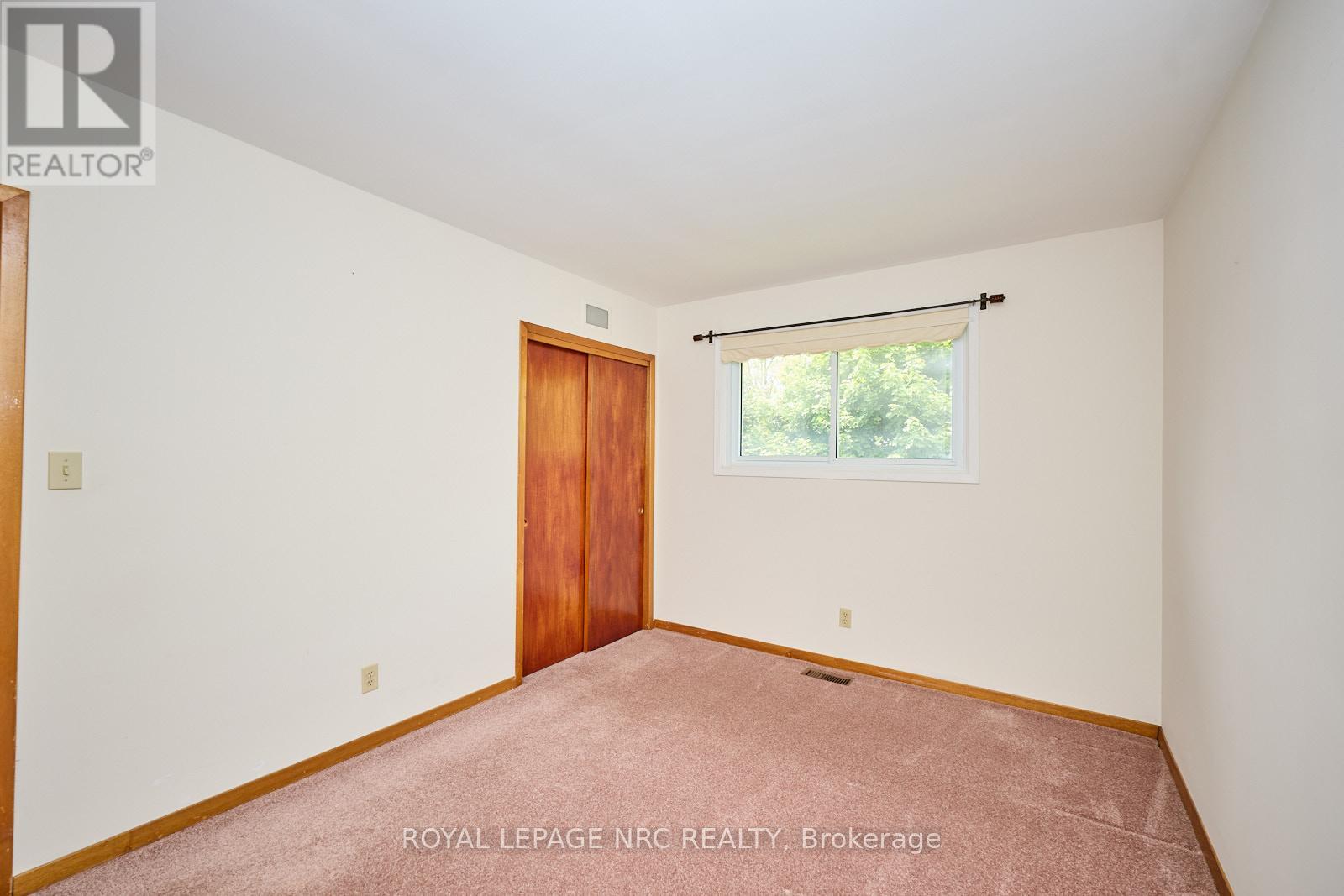 4682 Pinedale Drive, Niagara Falls (Morrison), Ontario  L2E 6M8 - Photo 16 - X12208642
