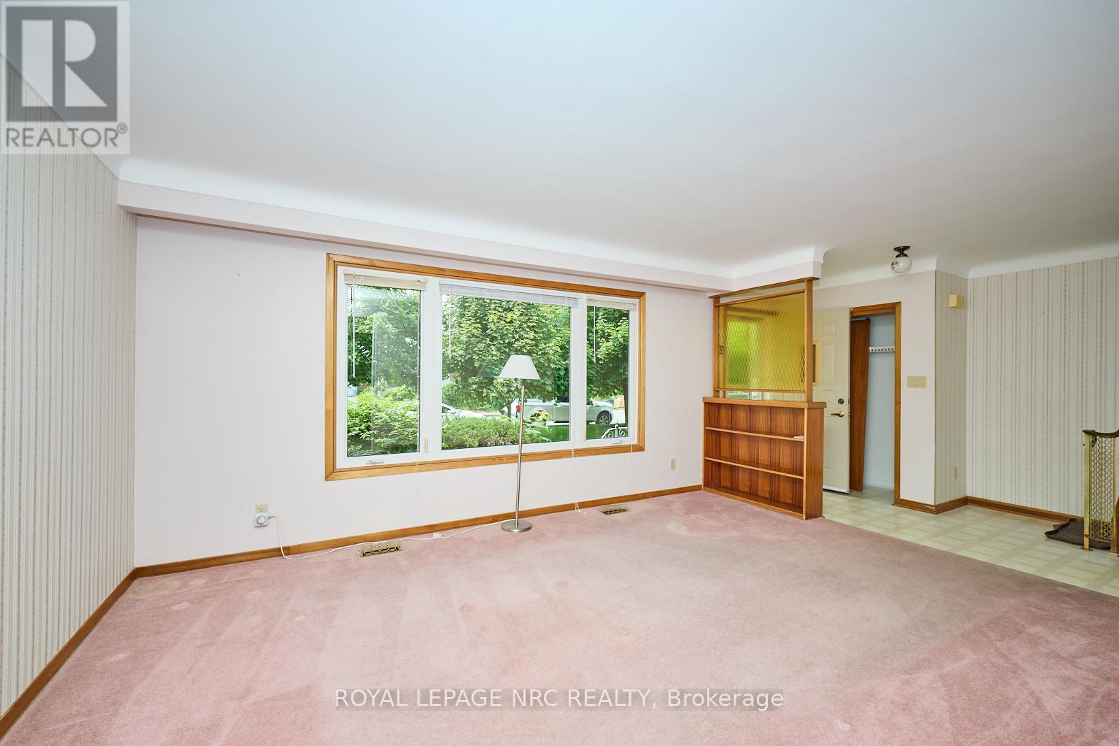 4682 Pinedale Drive, Niagara Falls (Morrison), Ontario  L2E 6M8 - Photo 8 - X12208642