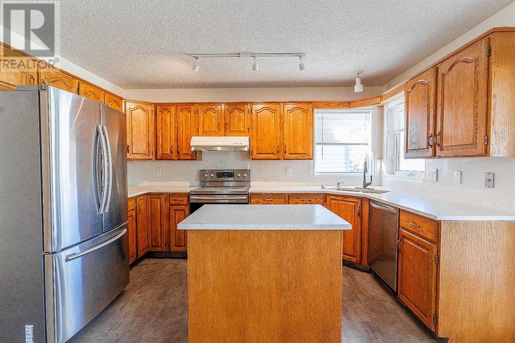 266 Edgepark Way Nw, Calgary, Alberta  T3A 4S7 - Photo 8 - A2218952