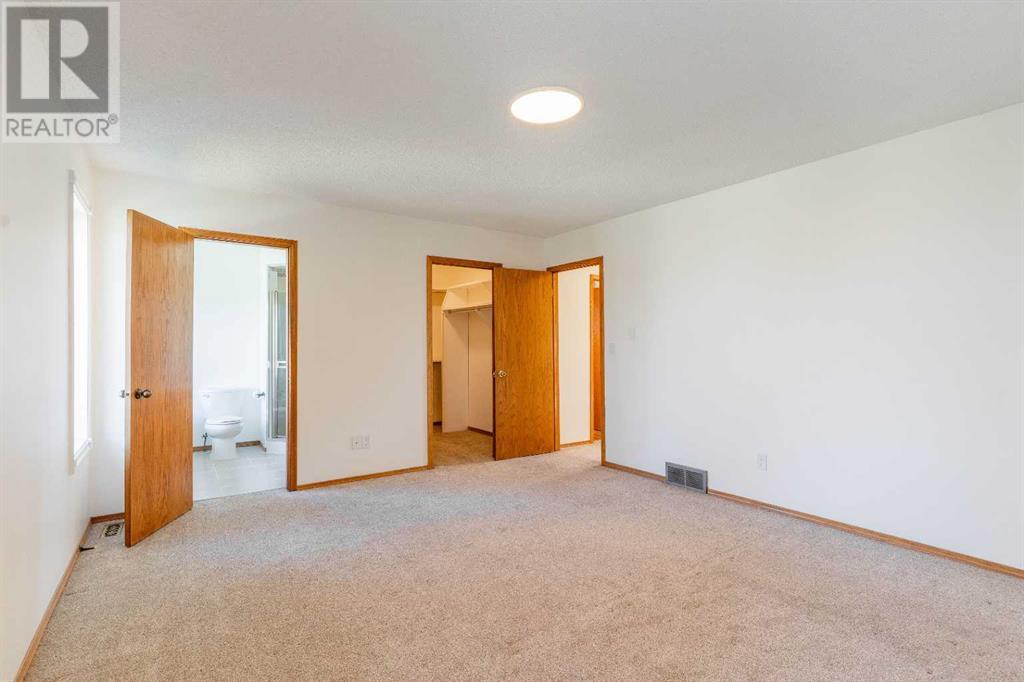 266 Edgepark Way Nw, Calgary, Alberta  T3A 4S7 - Photo 17 - A2218952