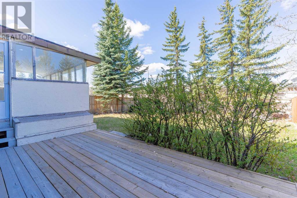 266 Edgepark Way Nw, Calgary, Alberta  T3A 4S7 - Photo 32 - A2218952