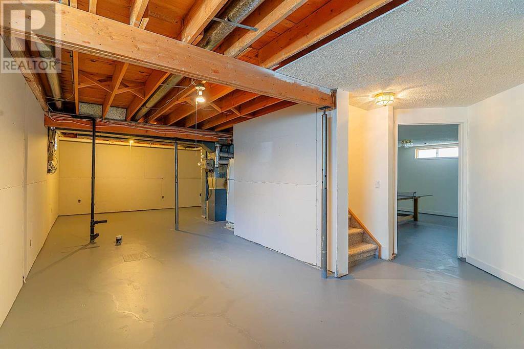 266 Edgepark Way Nw, Calgary, Alberta  T3A 4S7 - Photo 35 - A2218952