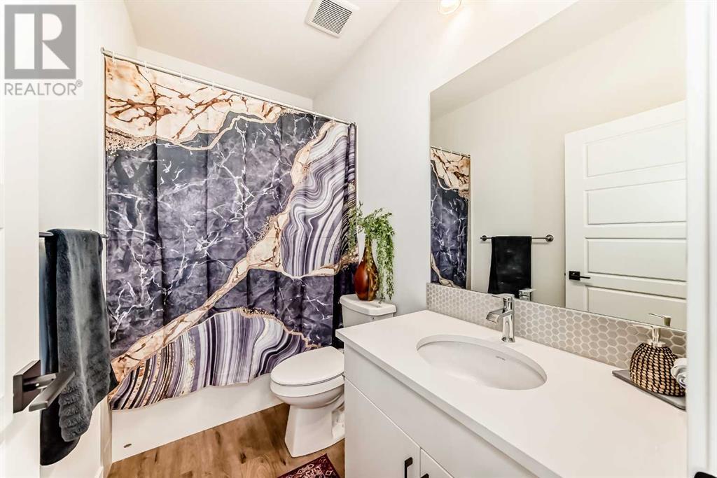 116 Ambleside Crescent Nw, Calgary, Alberta  T4B 3P5 - Photo 4 - A2224492