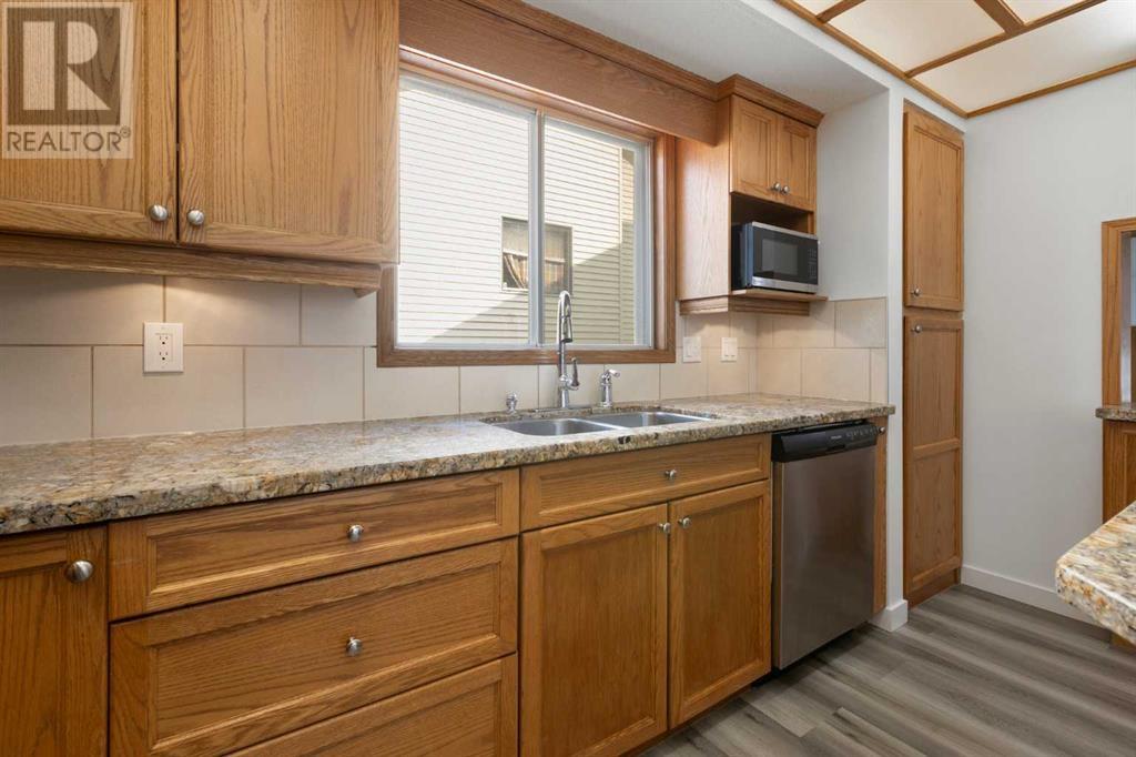 30 Pasadena Gardens Ne, Calgary, Alberta  T1Y 6L9 - Photo 10 - A2228343