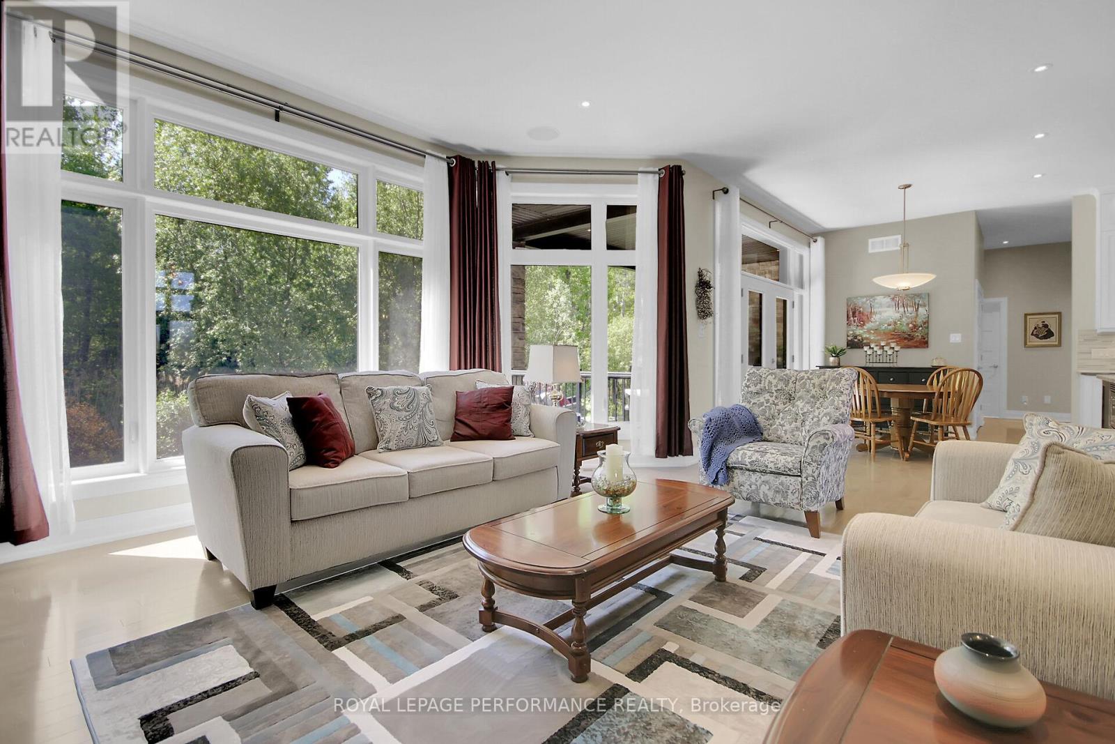7412 Blue Water Crescent, Ottawa, Ontario  K4P 0C8 - Photo 8 - X12208658
