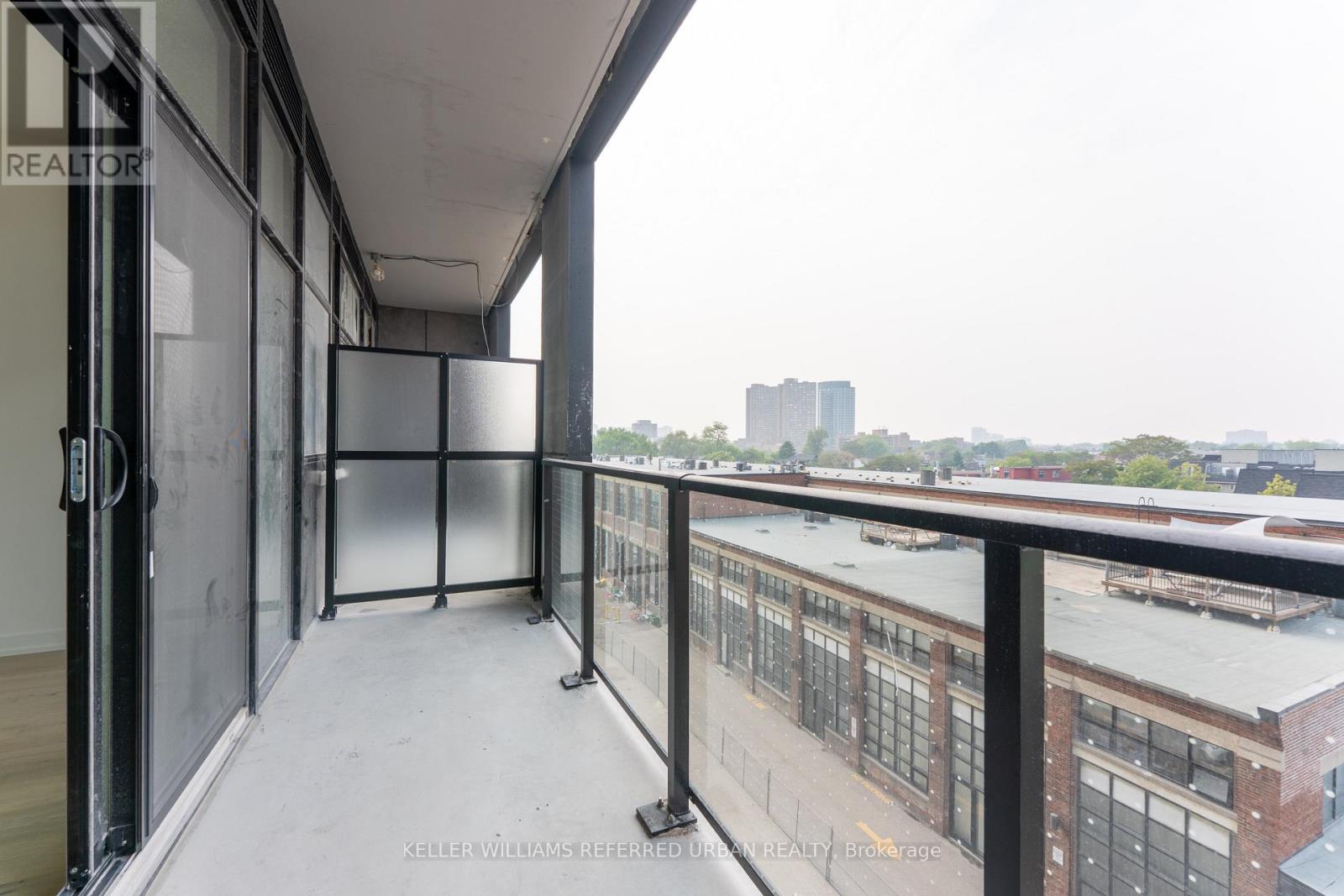 517 - 181 Sterling Road, Toronto, Ontario  M6R 0B2 - Photo 13 - C12208643
