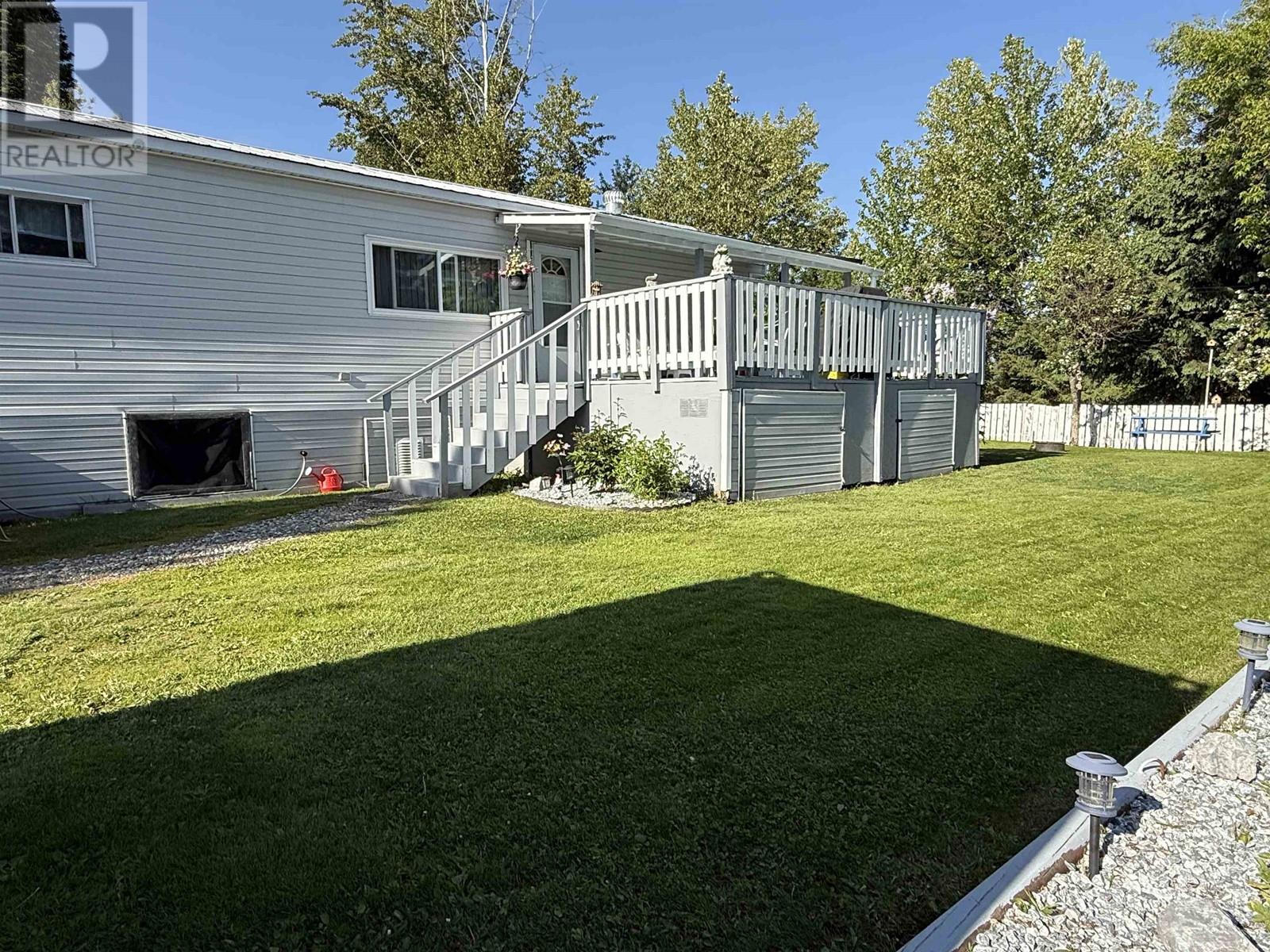 1854 Sommerville Road, Prince George, British Columbia  V2N 6T5 - Photo 4 - R3013452