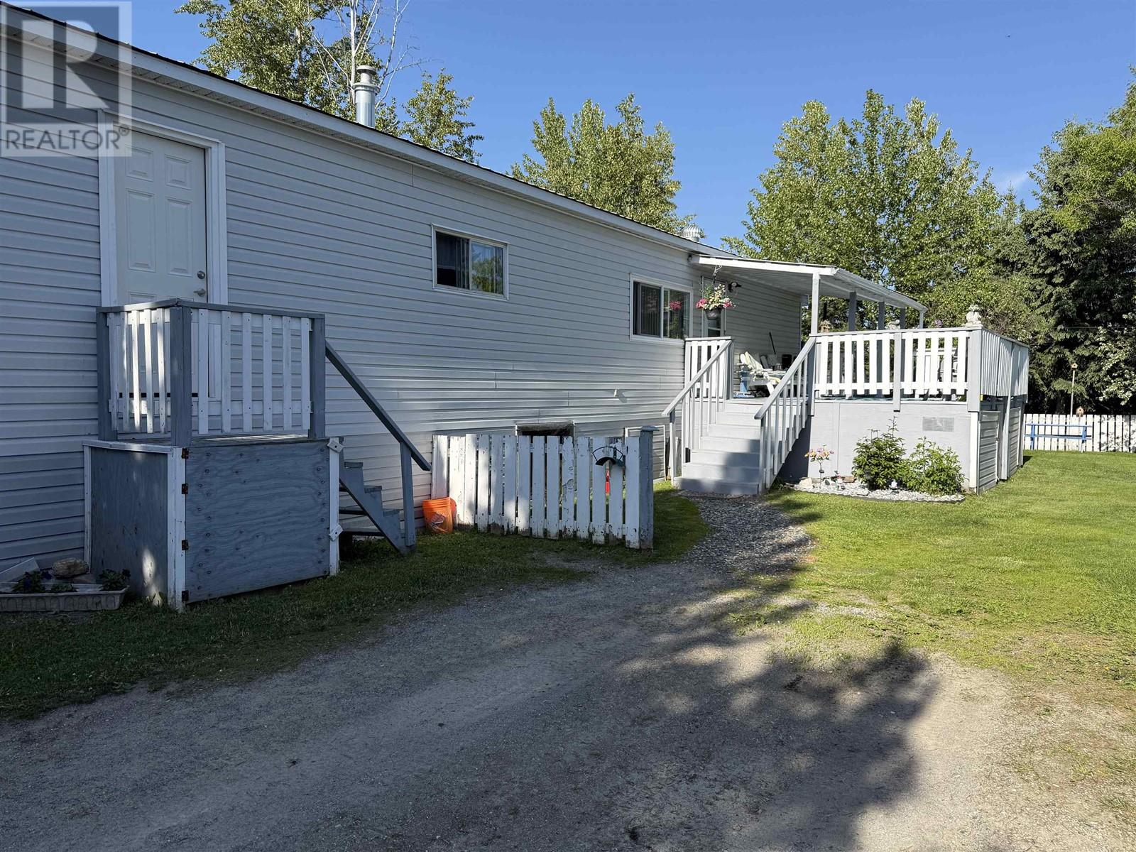 1854 Sommerville Road, Prince George, British Columbia  V2N 6T5 - Photo 5 - R3013452