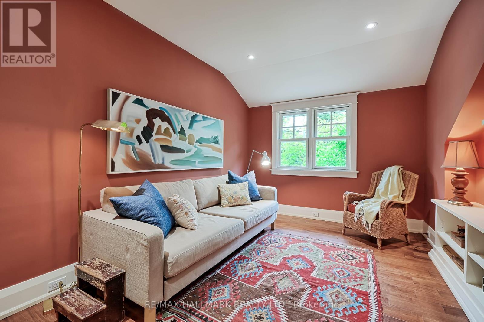 8 Silver Birch Avenue, Toronto, Ontario  M4E 3K9 - Photo 22 - E12208648