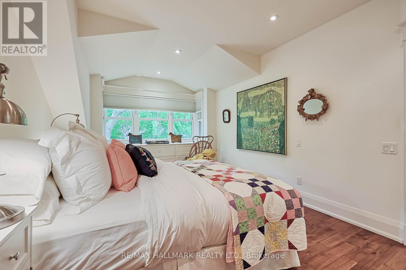 8 Silver Birch Avenue, Toronto, Ontario  M4E 3K9 - Photo 26 - E12208648