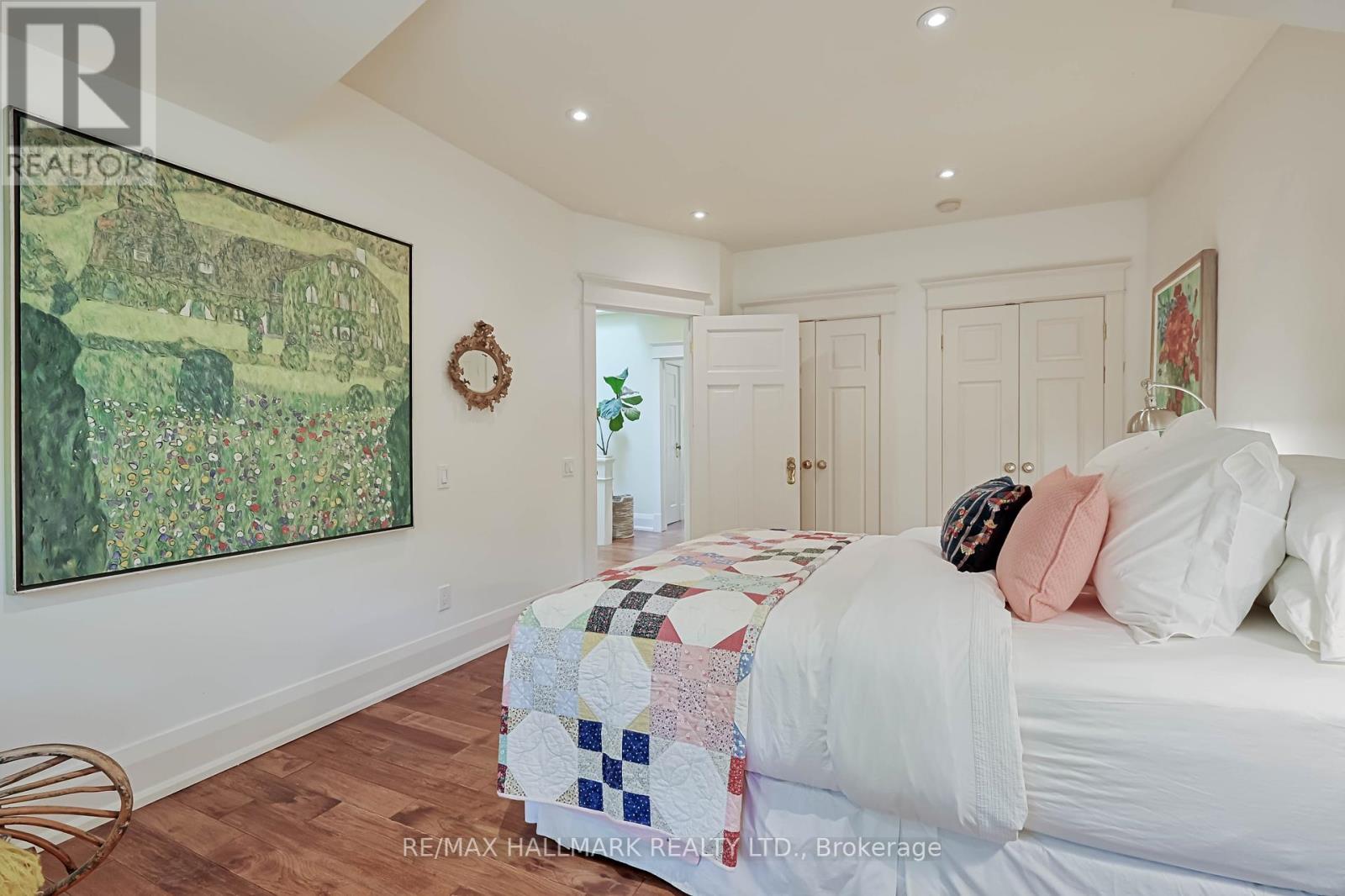 8 Silver Birch Avenue, Toronto, Ontario  M4E 3K9 - Photo 27 - E12208648