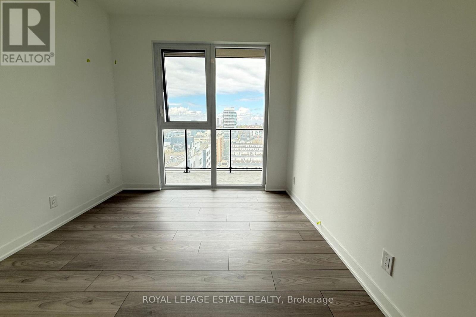 902 - 285 Dufferin St Street, Toronto (South Parkdale), Ontario  M6K 0J2 - Photo 13 - W12208653