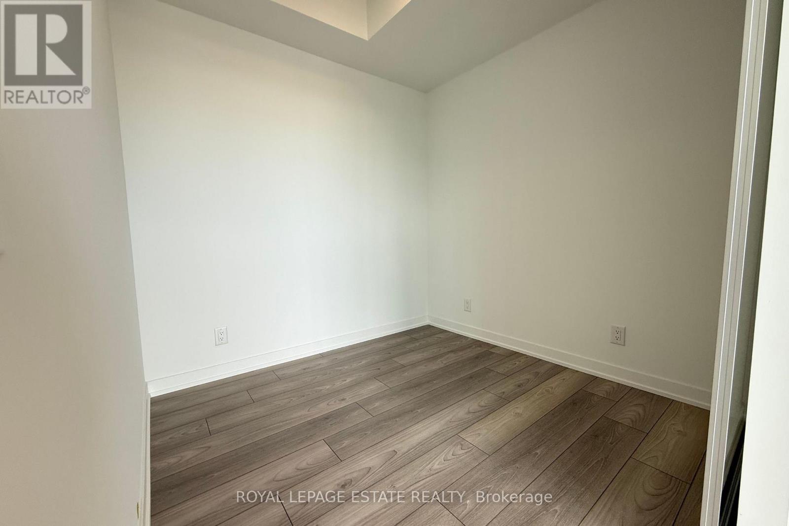 902 - 285 Dufferin St Street, Toronto (South Parkdale), Ontario  M6K 0J2 - Photo 14 - W12208653