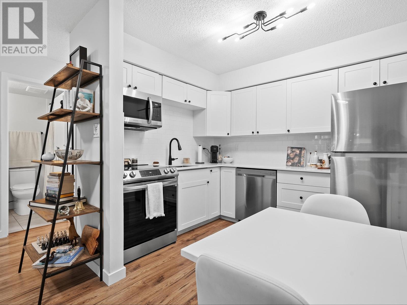 115 1429 E 4th Avenue, Vancouver, British Columbia  V5N 1J6 - Photo 11 - R3012907