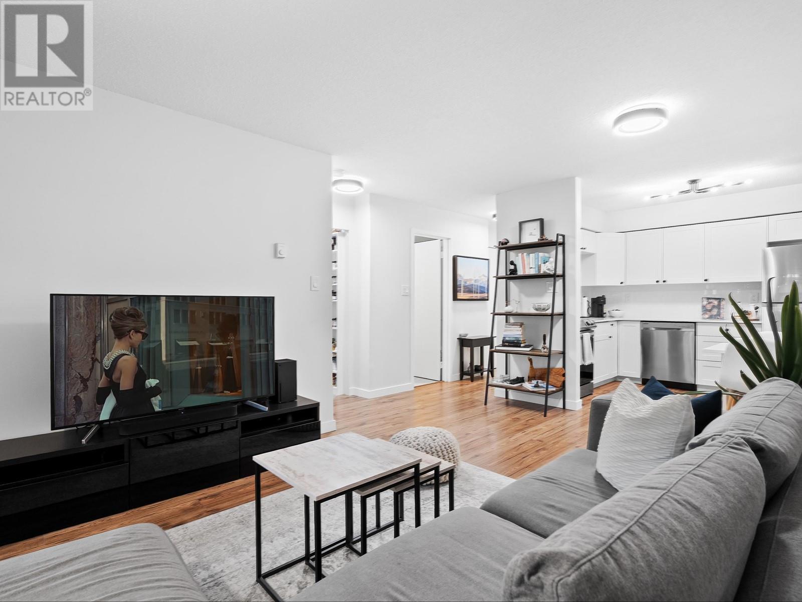 115 1429 E 4th Avenue, Vancouver, British Columbia  V5N 1J6 - Photo 17 - R3012907