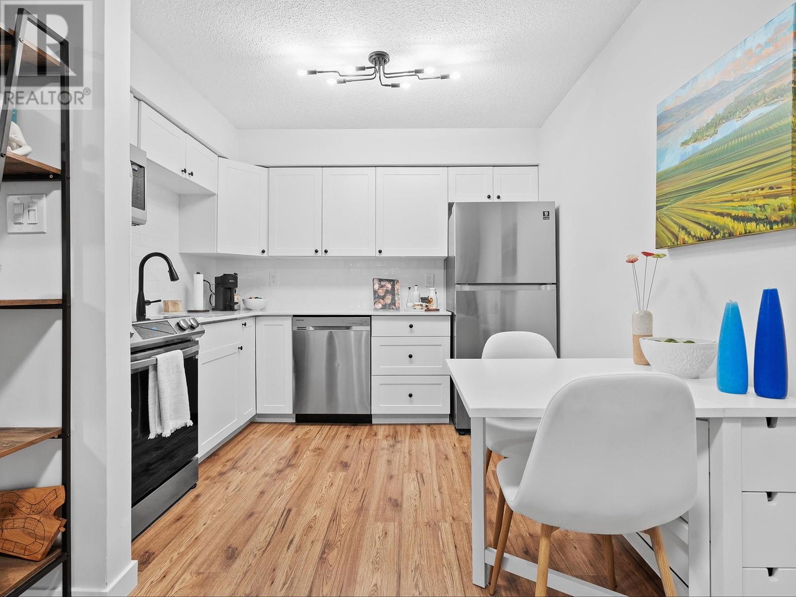 115 1429 E 4th Avenue, Vancouver, British Columbia  V5N 1J6 - Photo 7 - R3012907
