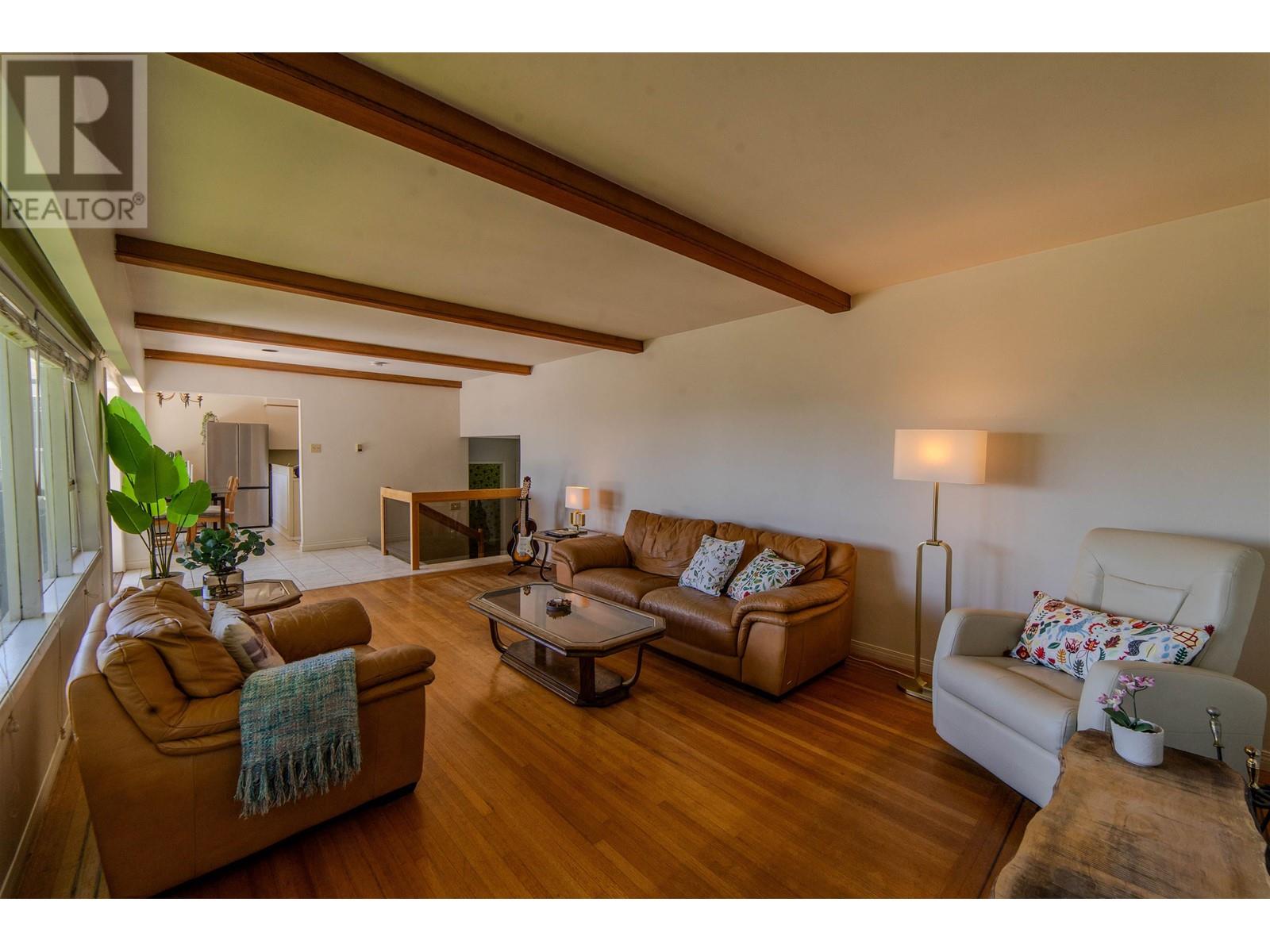 1082 Calverhall Street, North Vancouver, British Columbia  V7L 1Y3 - Photo 4 - R3012763