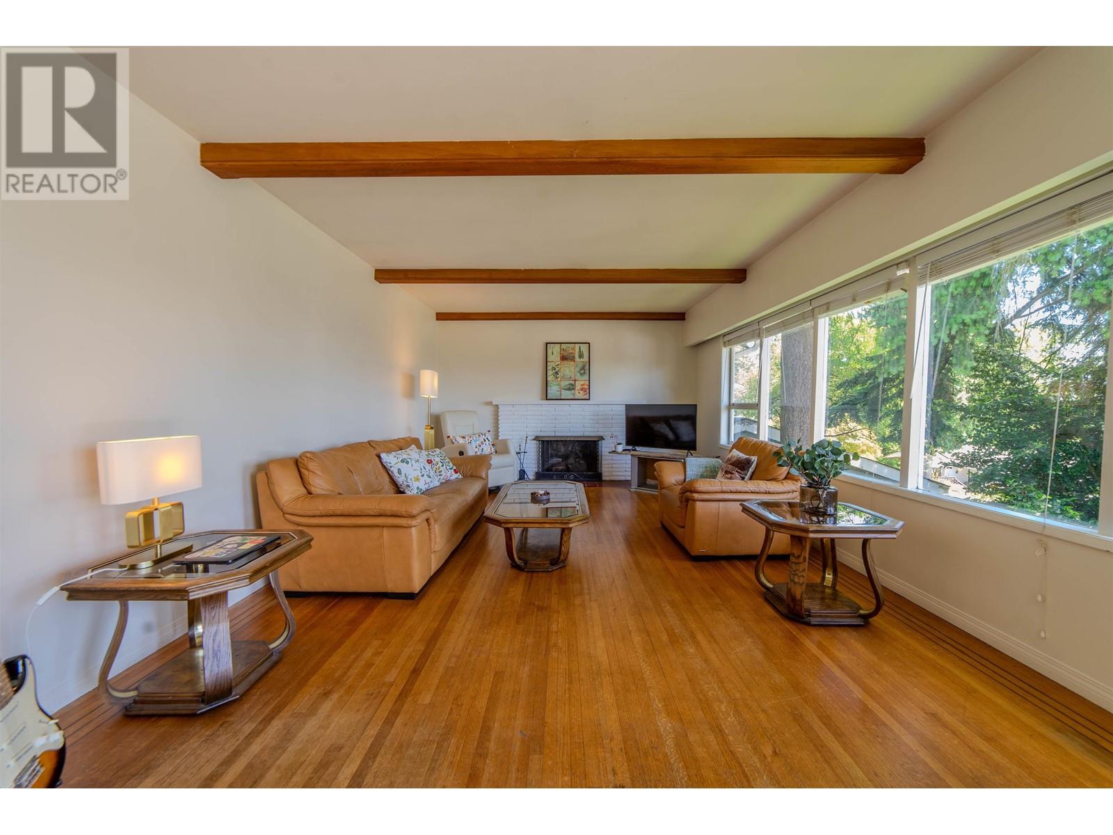1082 Calverhall Street, North Vancouver, British Columbia  V7L 1Y3 - Photo 5 - R3012763