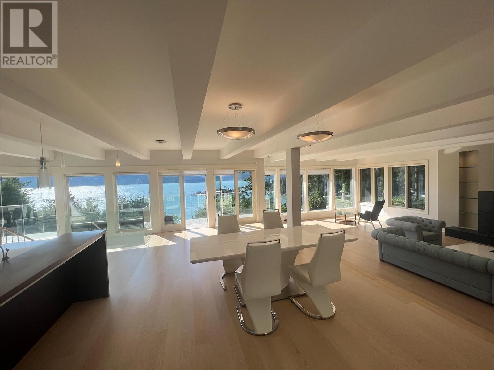 6175 Nelson Avenue, West Vancouver, British Columbia  V7W 2A1 - Photo 4 - R3009261