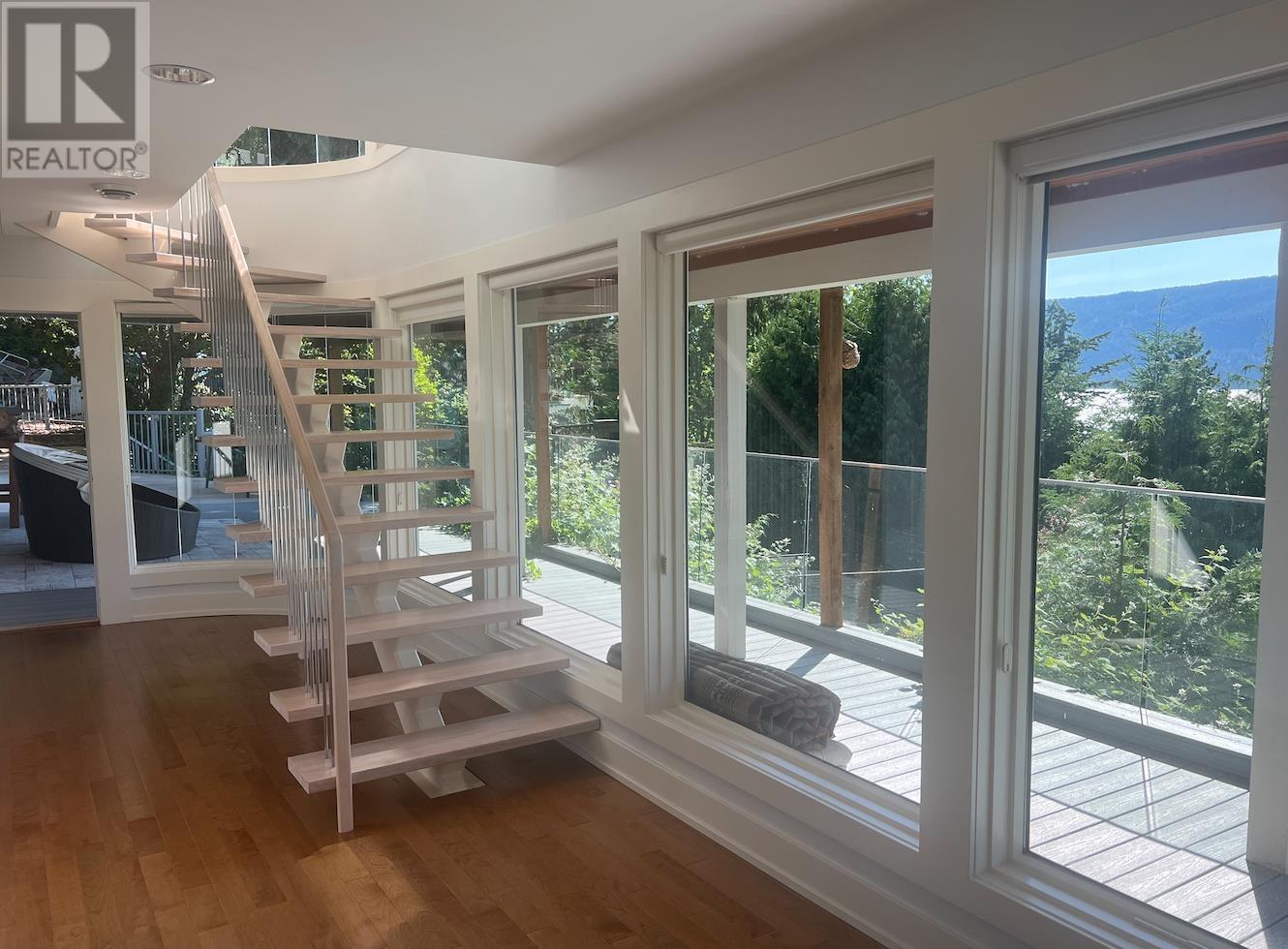 6175 Nelson Avenue, West Vancouver, British Columbia  V7W 2A1 - Photo 19 - R3009261