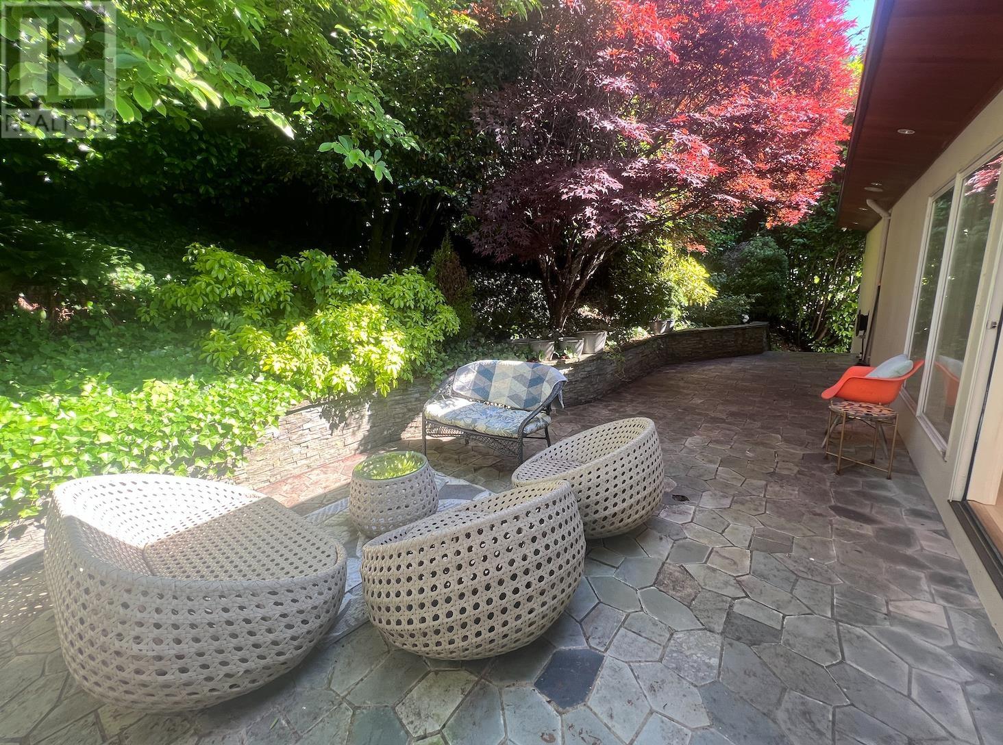 6175 Nelson Avenue, West Vancouver, British Columbia  V7W 2A1 - Photo 34 - R3009261