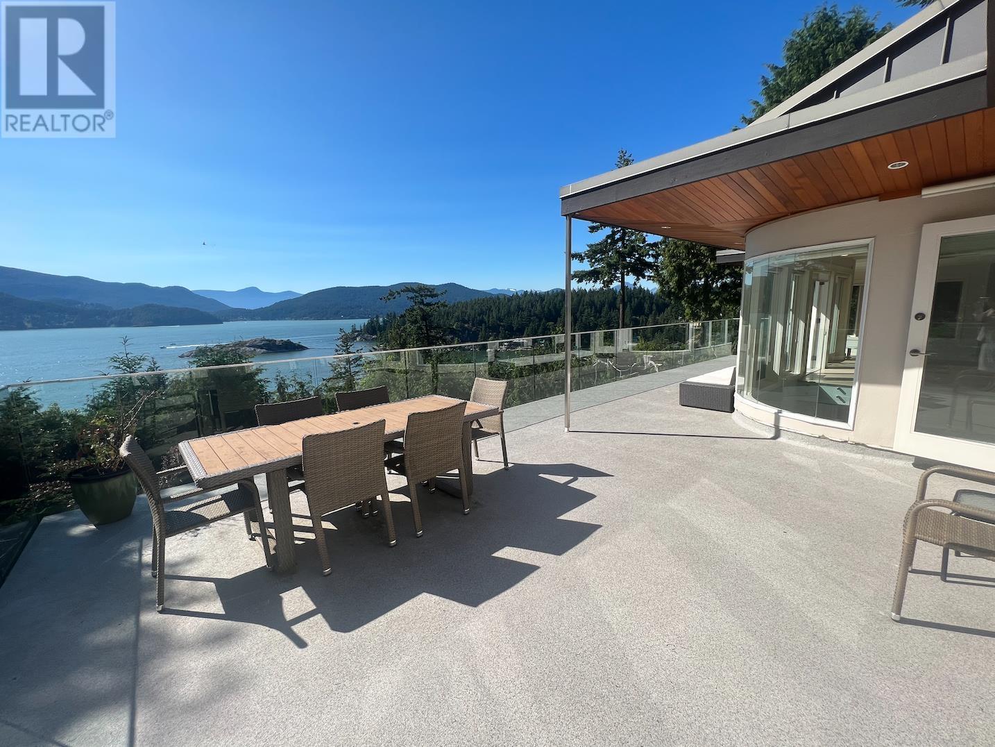 6175 Nelson Avenue, West Vancouver, British Columbia  V7W 2A1 - Photo 30 - R3009261