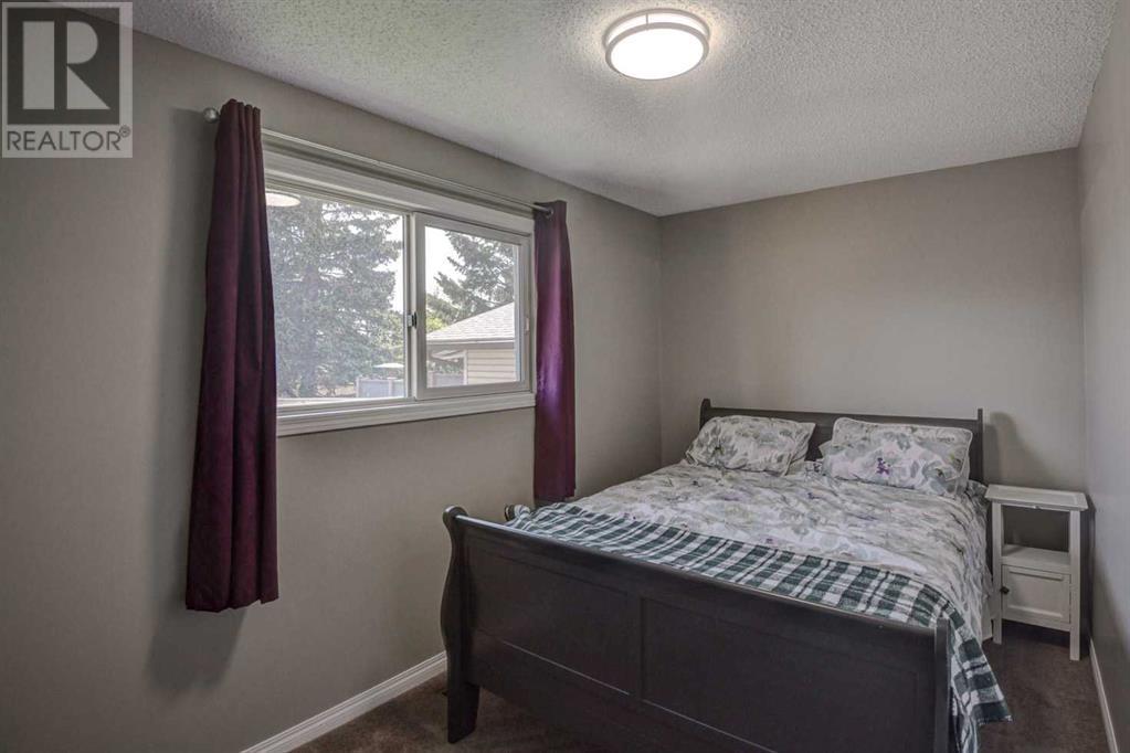 8 Woodbrook Way Sw, Calgary, Alberta  t2w 4e5 - Photo 25 - A2221988