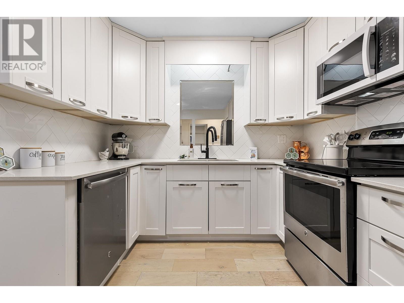 Property at 9 22128 DEWDNEY TRUNK ROAD image 4