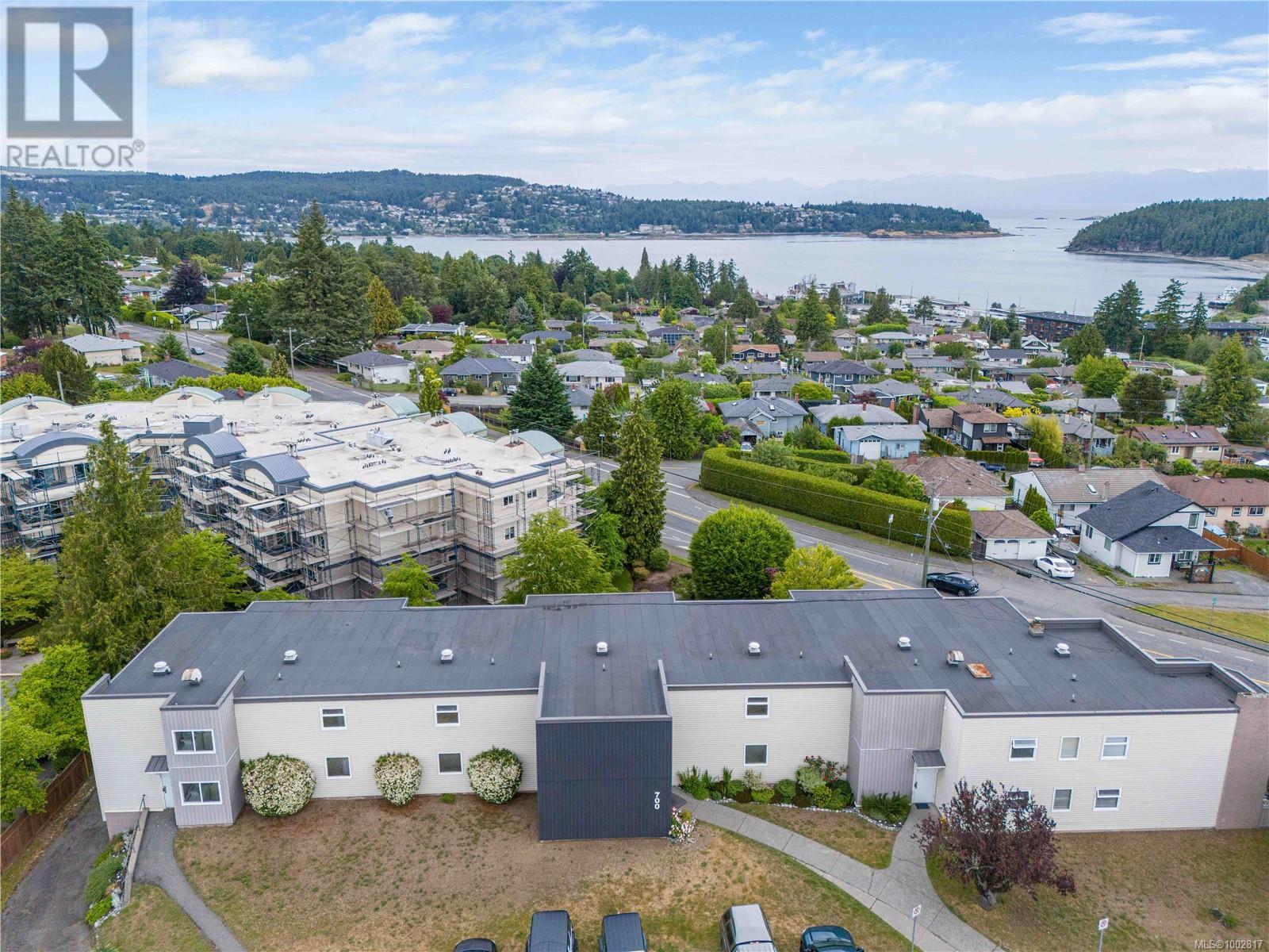 700 Poplar St, Nanaimo, British Columbia  V9S 2H6 - Photo 1 - 1002817