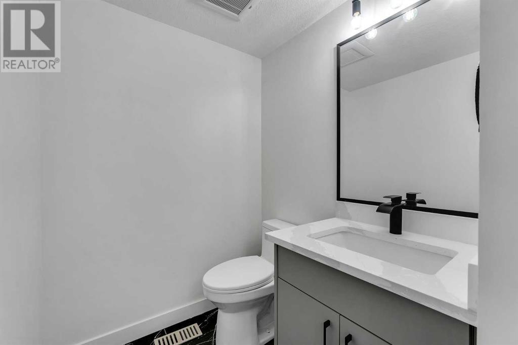 62 Deer Ridge Way Se, Calgary, Alberta  T2J 5Y6 - Photo 8 - A2226209