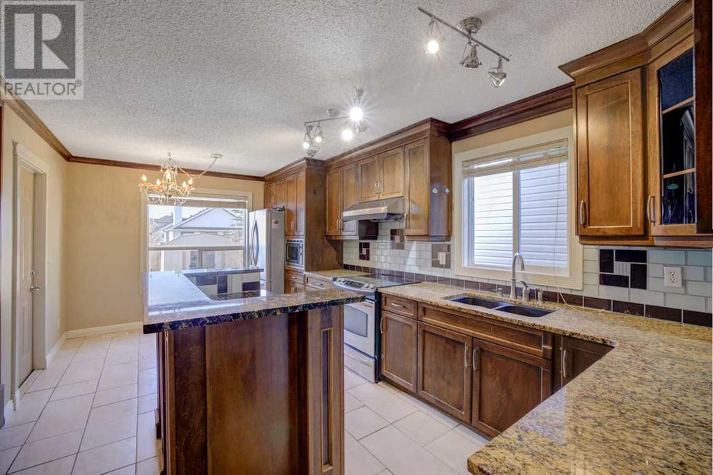 8 Martha's Meadow Place Ne, Calgary, Alberta  T3J 4H6 - Photo 6 - A2229319