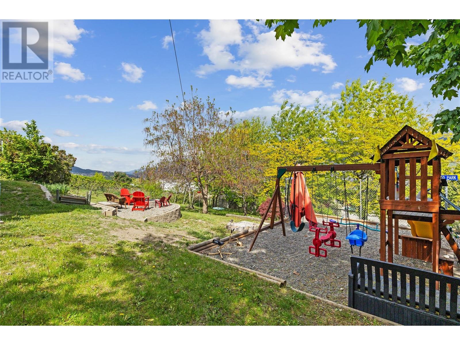 11331 Bond Road, Lake Country, British Columbia  V4V 1J5 - Photo 9 - 10348916