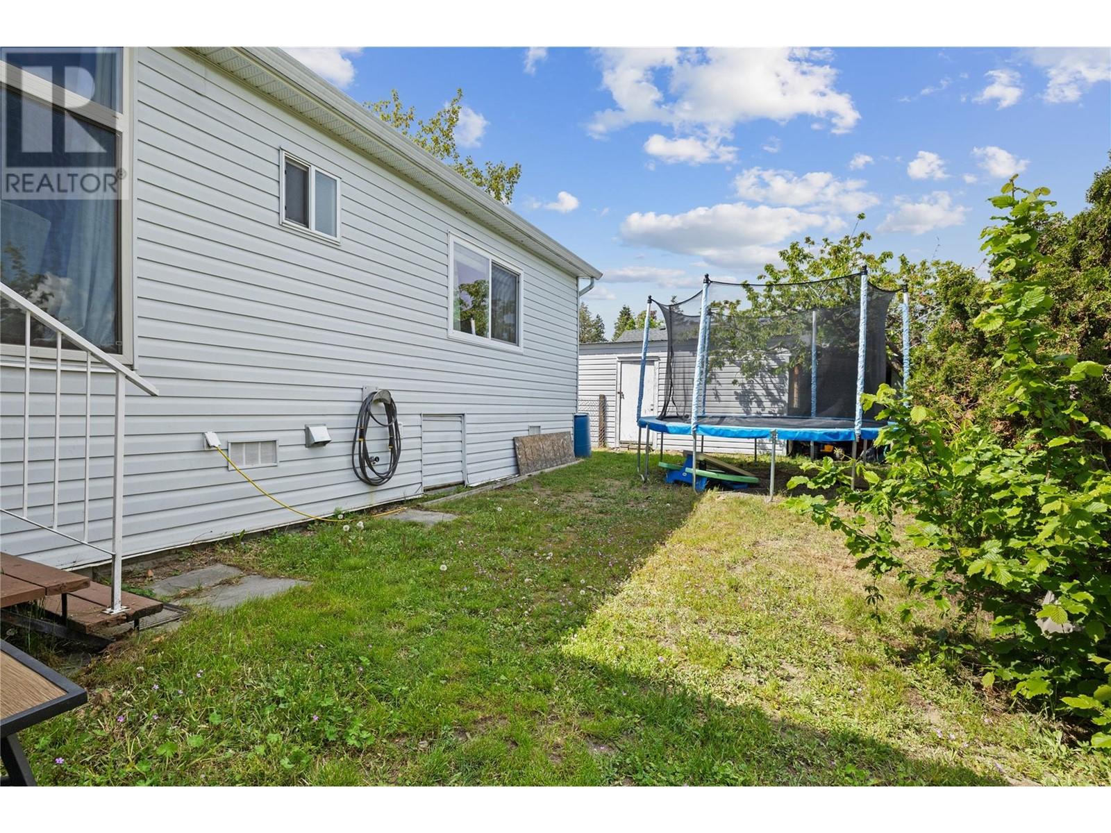 11331 Bond Road, Lake Country, British Columbia  V4V 1J5 - Photo 14 - 10348916