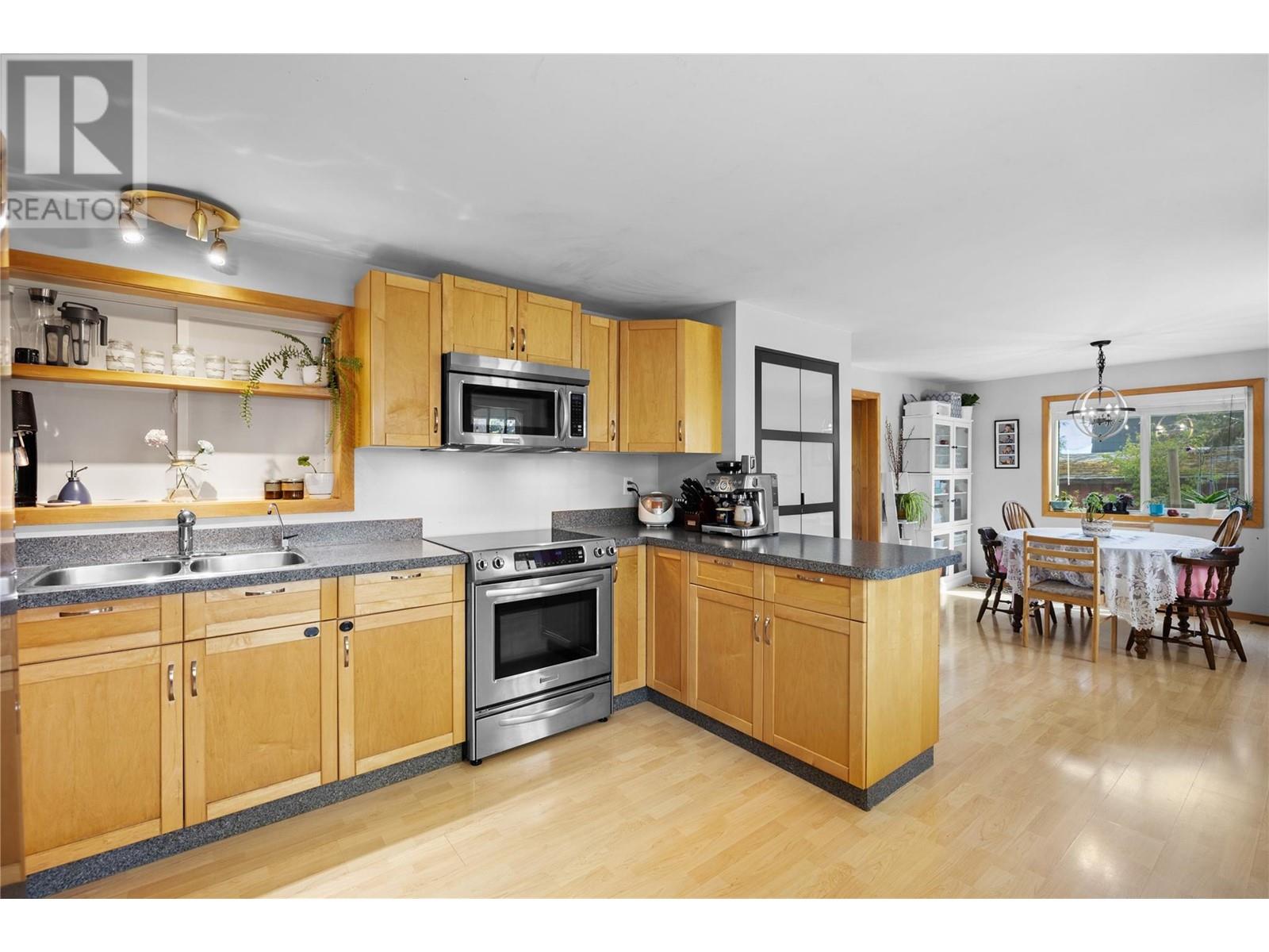 11331 Bond Road, Lake Country, British Columbia  V4V 1J5 - Photo 33 - 10348916