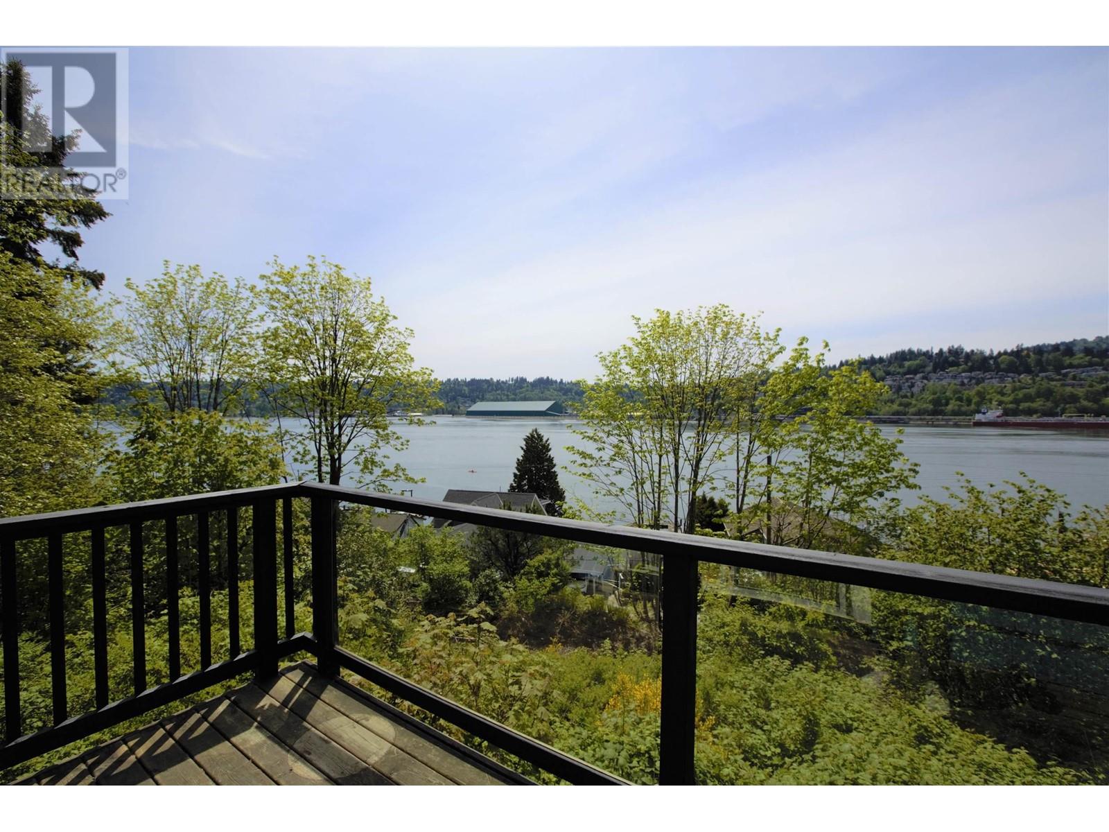 940 Ioco Road, Port Moody, British Columbia  V3H 2X1 - Photo 1 - R3012562