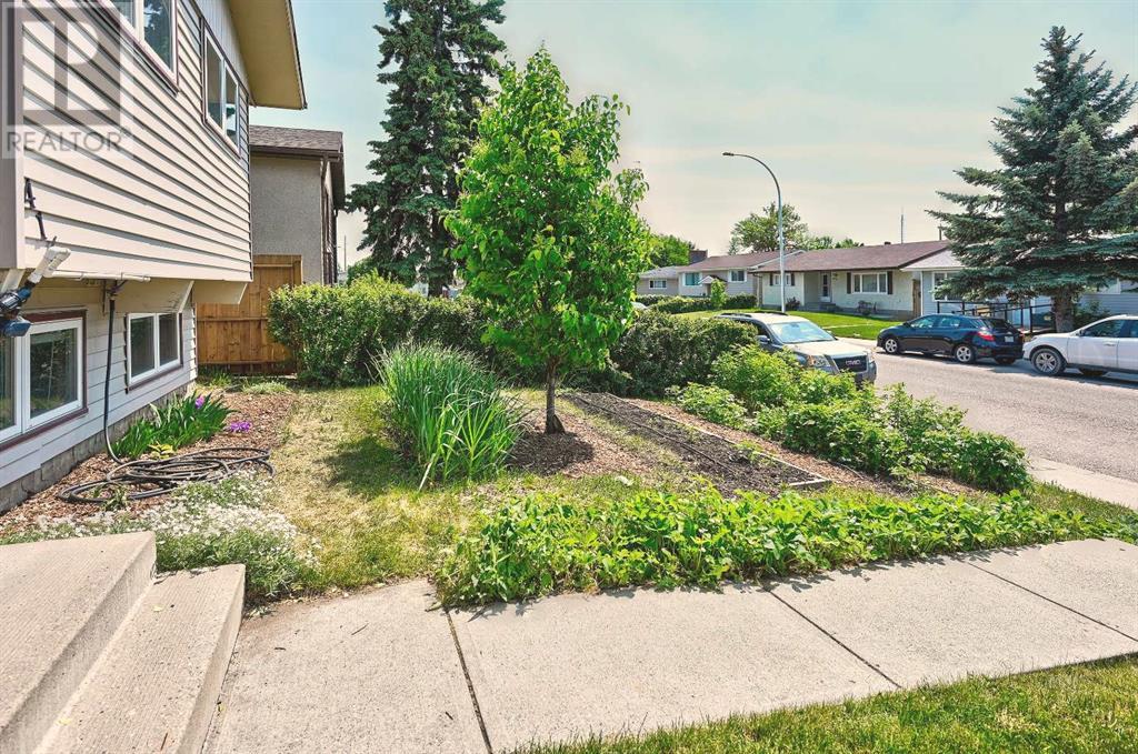 416 Penbrooke Crescent Se, Calgary, Alberta  T2A 3T7 - Photo 24 - A2227096