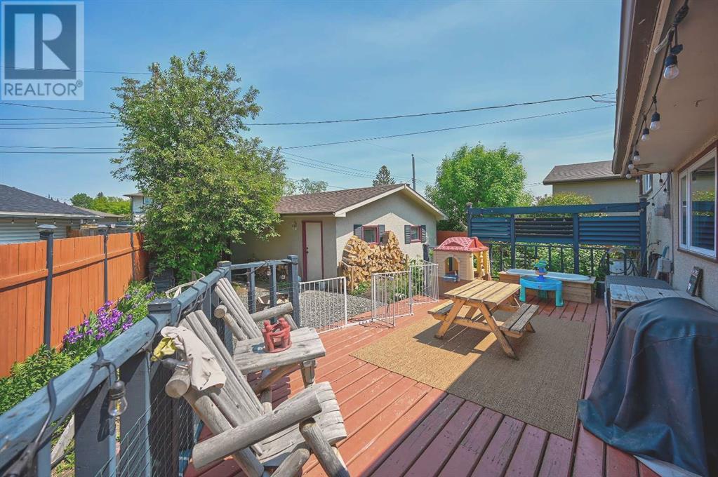 416 Penbrooke Crescent Se, Calgary, Alberta  T2A 3T7 - Photo 28 - A2227096