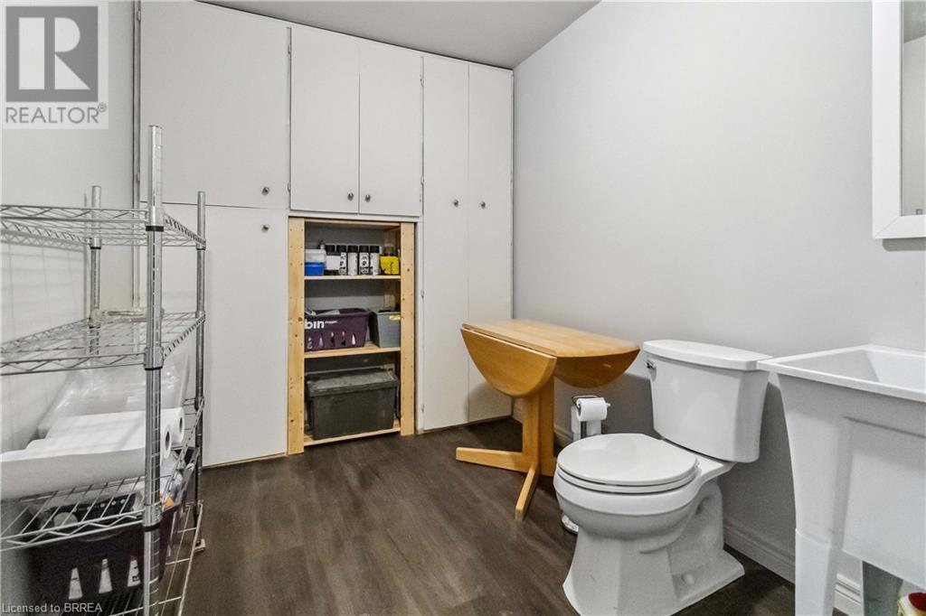 160 Nelson Street, Brantford, Ontario  N3S 4B6 - Photo 28 - 40704573