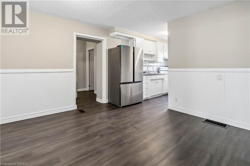 160 Nelson Street, Brantford, Ontario  N3S 4B6 - Photo 19 - 40704573