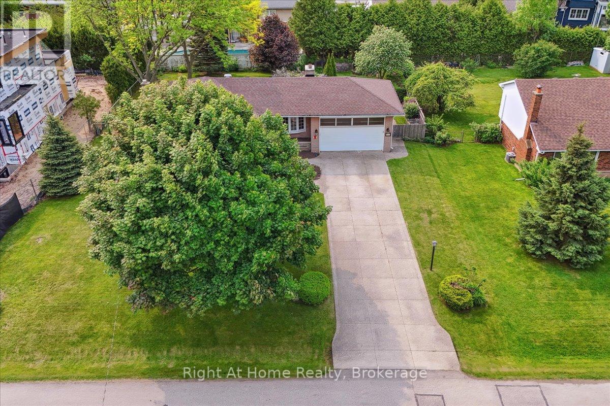 357 SEATON DRIVE, Oakville, Ontario