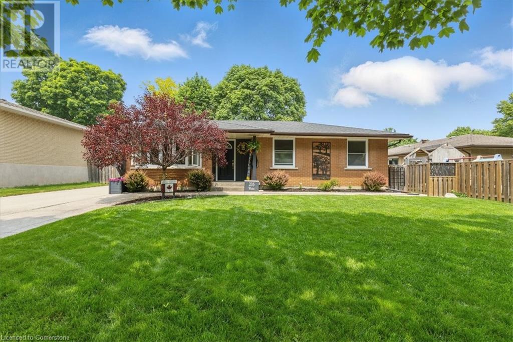 235 Winston Boulevard, Cambridge, Ontario  N3C 1M4 - Photo 2 - 40738758