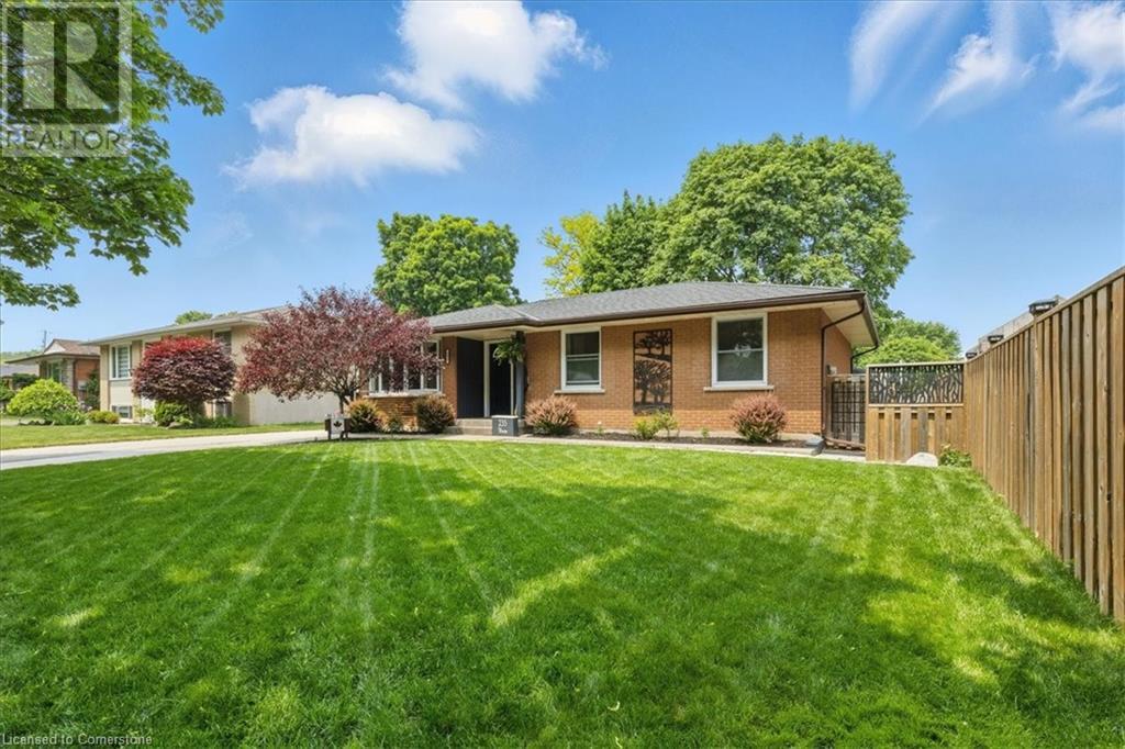 235 Winston Boulevard, Cambridge, Ontario  N3C 1M4 - Photo 3 - 40738758