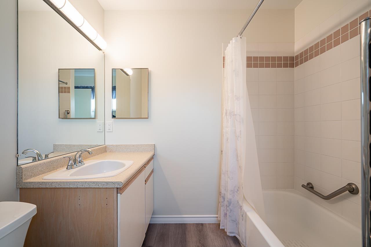 37 6537 138 Street, Surrey, British Columbia  V3W 0C4 - Photo 28 - R3013460