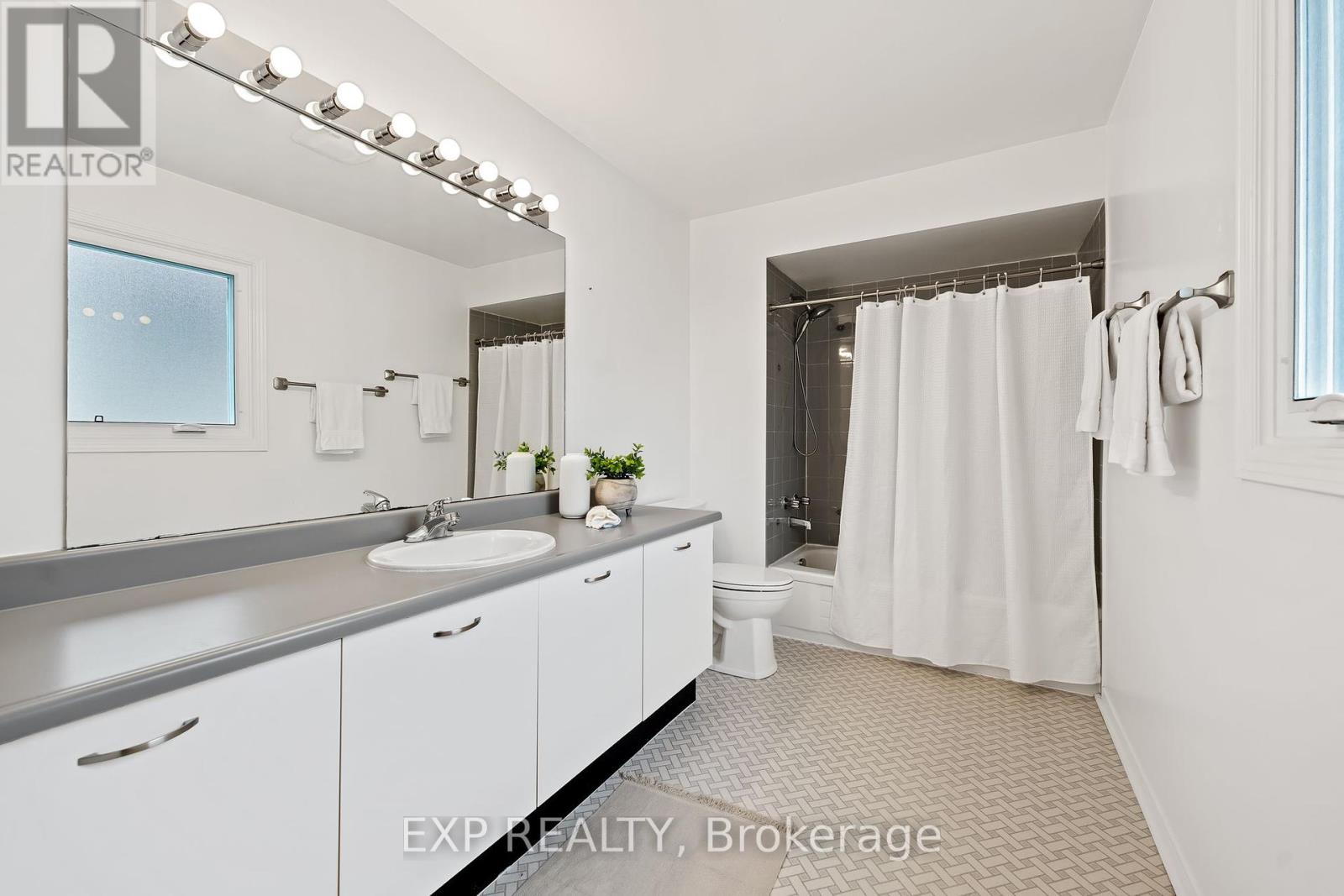 757 Beatty Crescent, Cobourg, Ontario  K9A 5K7 - Photo 26 - X12208714